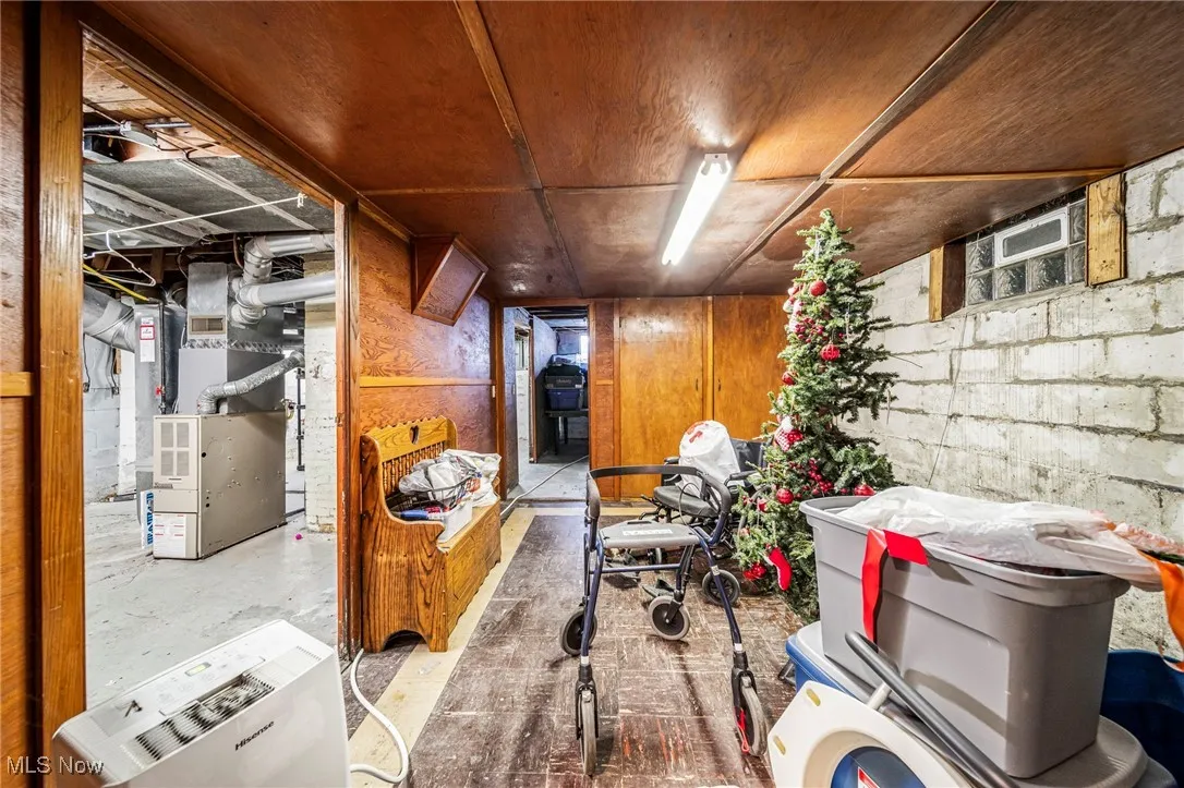 1105 E 18th Street, Ashtabula, Ohio 44004,MLS Now Listing ID