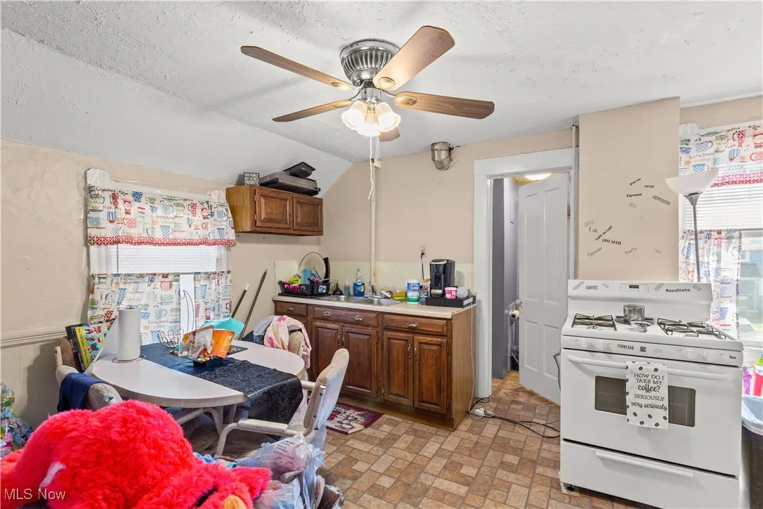 3273 & 3271 W 23rd Place, Cleveland, Ohio 44109,MLS Now Listing ID