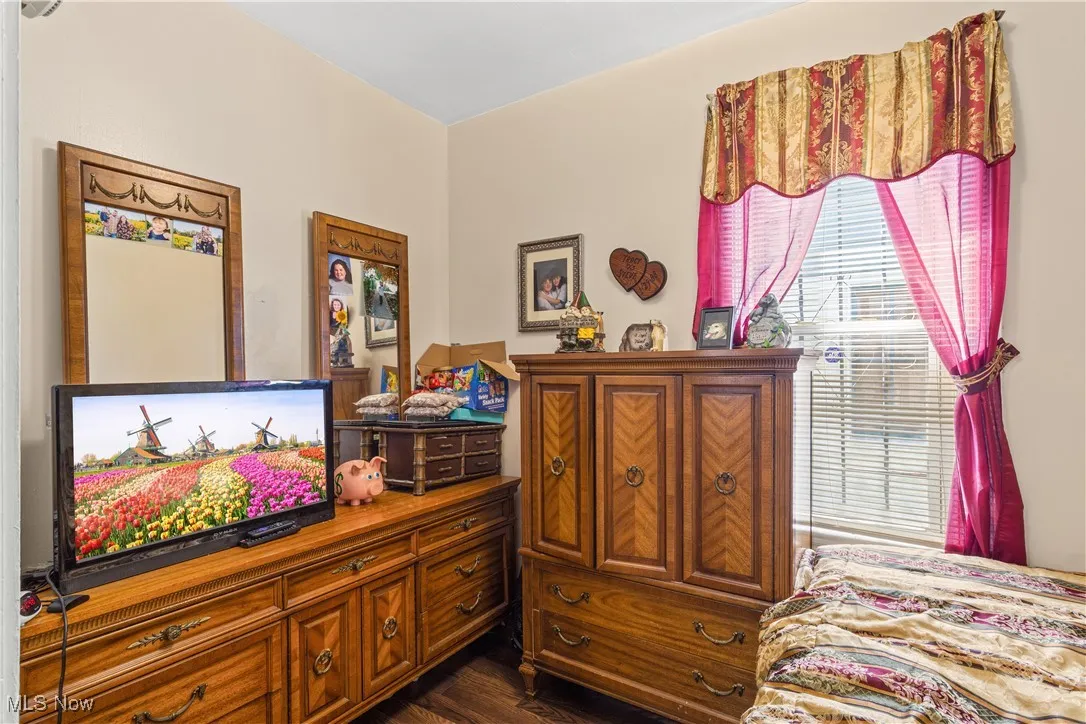 3273 & 3271 W 23rd Place, Cleveland, Ohio 44109,MLS Now Listing ID