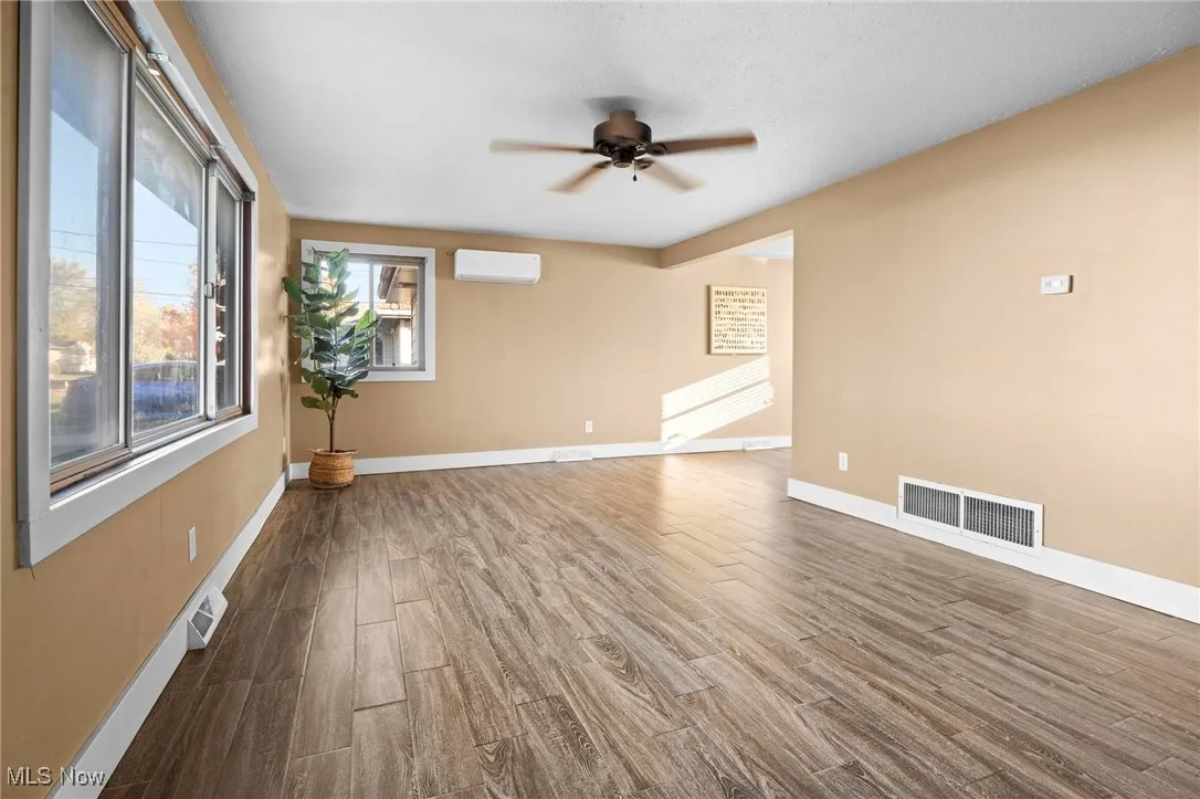 885 Lake Breeze Road, Sheffield Lake, Ohio 44054,MLS Now Listing ID