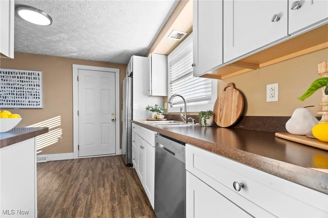 885 Lake Breeze Road, Sheffield Lake, Ohio 44054,MLS Now Listing ID