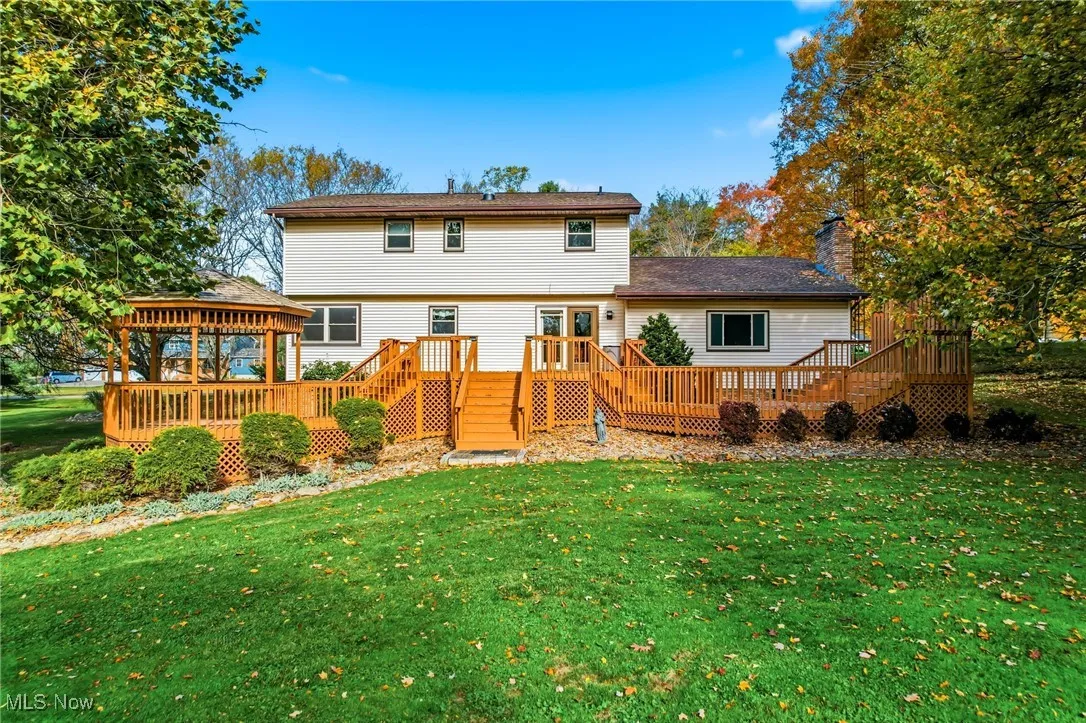 901 Carriage Hill Drive, Salem, Ohio 44460,MLS Now Listing ID