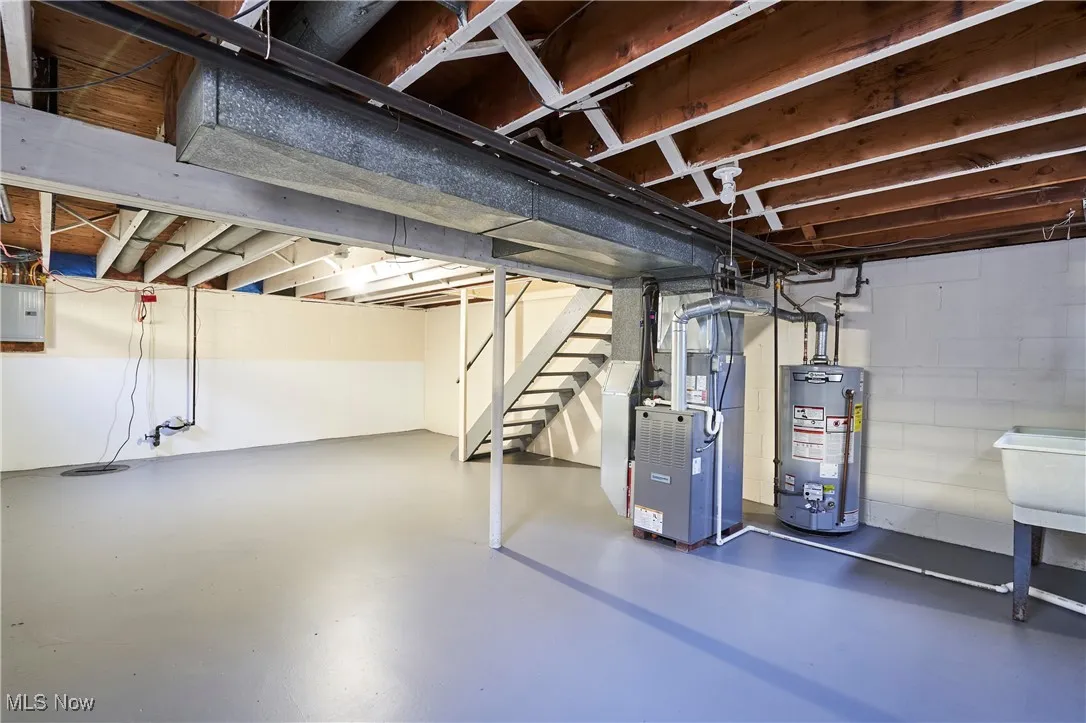 923-925 Rosamond Avenue, Akron, Ohio 44307,MLS Now Listing ID