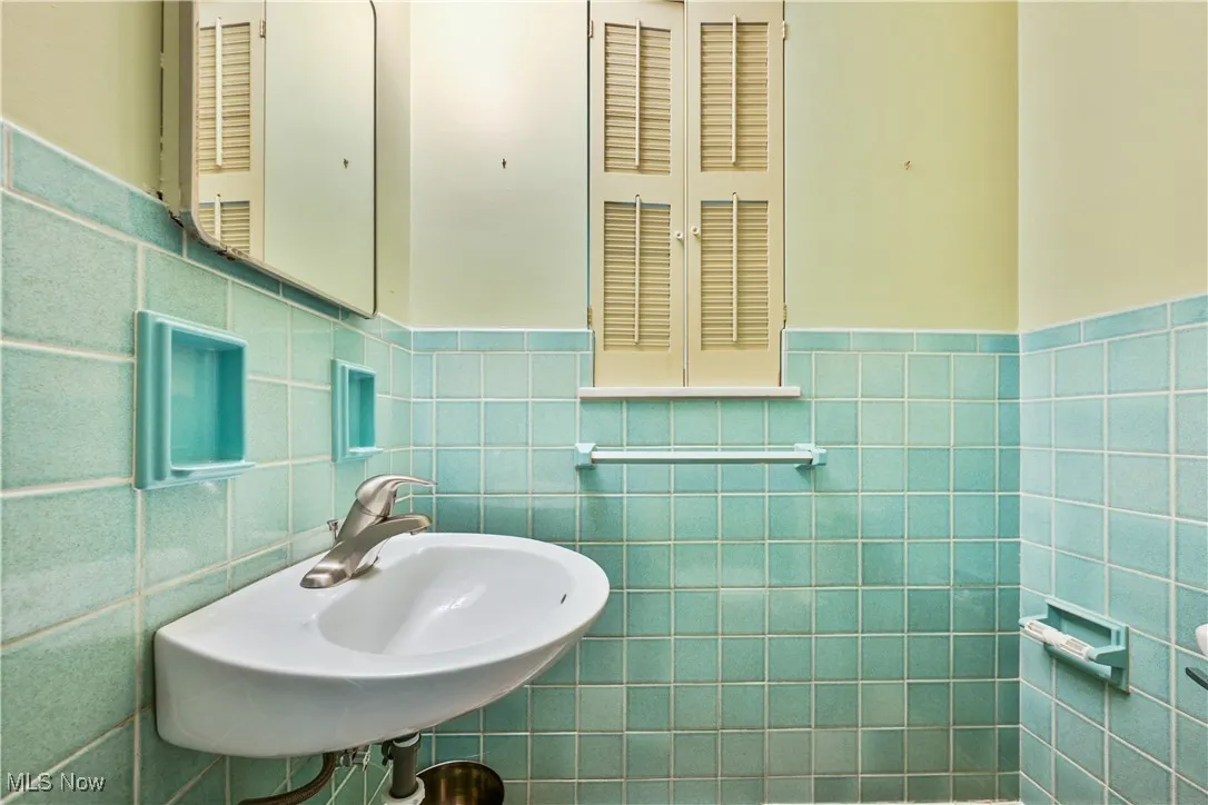 23327 S Melrose Drive, Westlake, Ohio 44145,MLS Now Listing ID