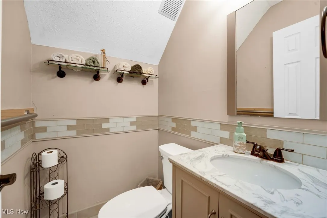 1900 Thorpe Circle, Brunswick, Ohio 44212,MLS Now Listing ID