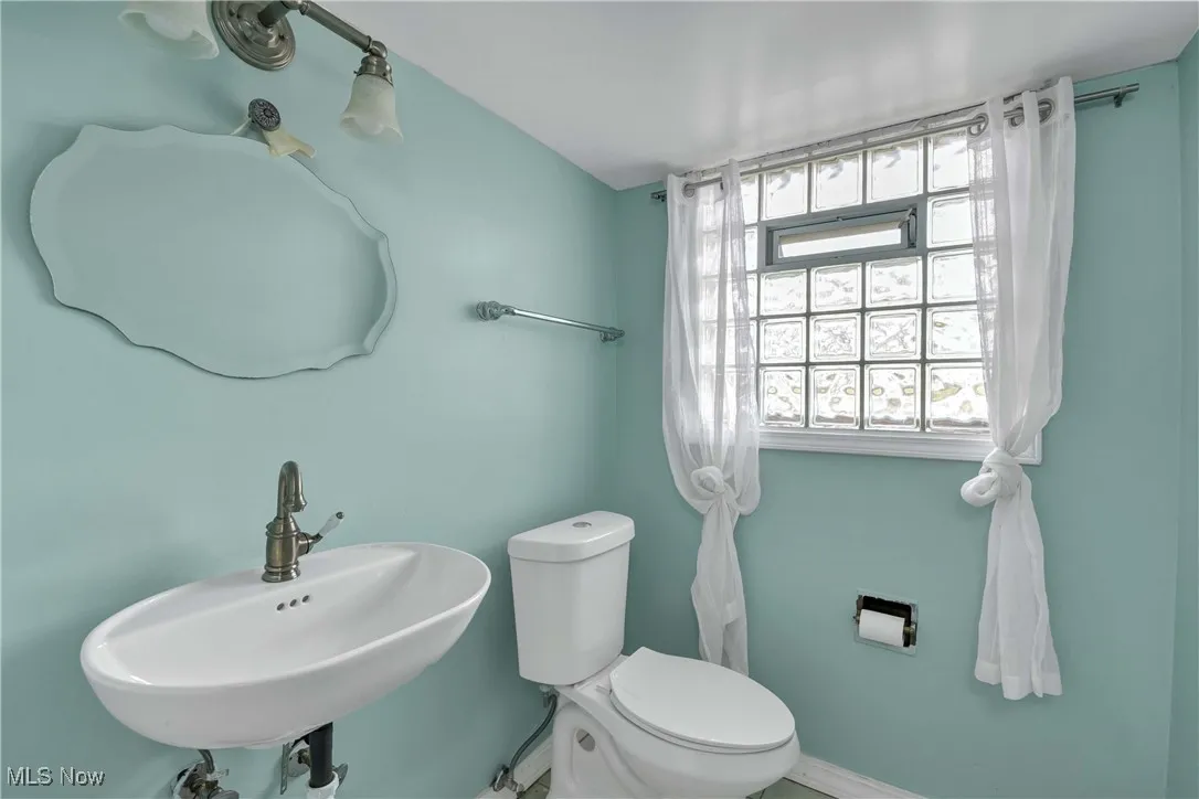 24758 Doe Drive, North Olmsted, Ohio 44070,MLS Now Listing ID