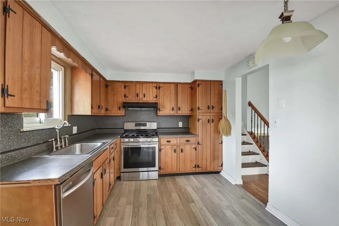 24758 Doe Drive, North Olmsted, Ohio 44070,MLS Now Listing ID