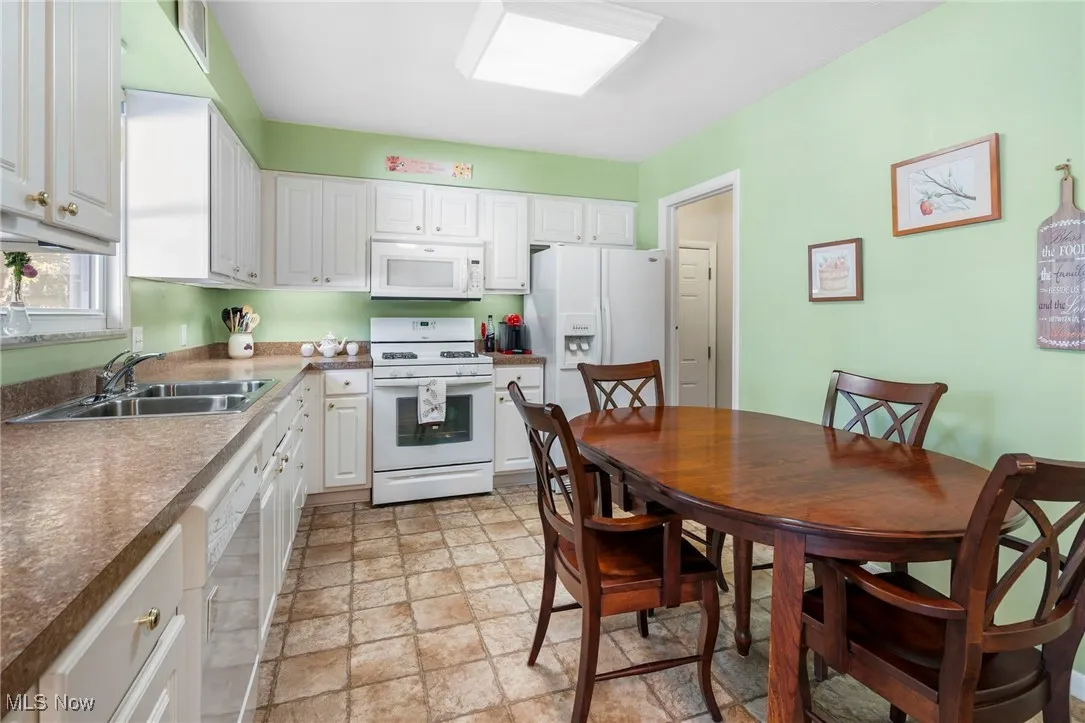 3017 Greenridge Road, Norton, Ohio 44203,MLS Now Listing ID