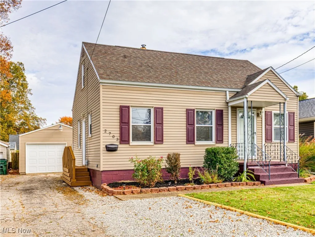 2703 Oakwood Drive, Cuyahoga Falls, Ohio 44221,MLS Now Listing ID