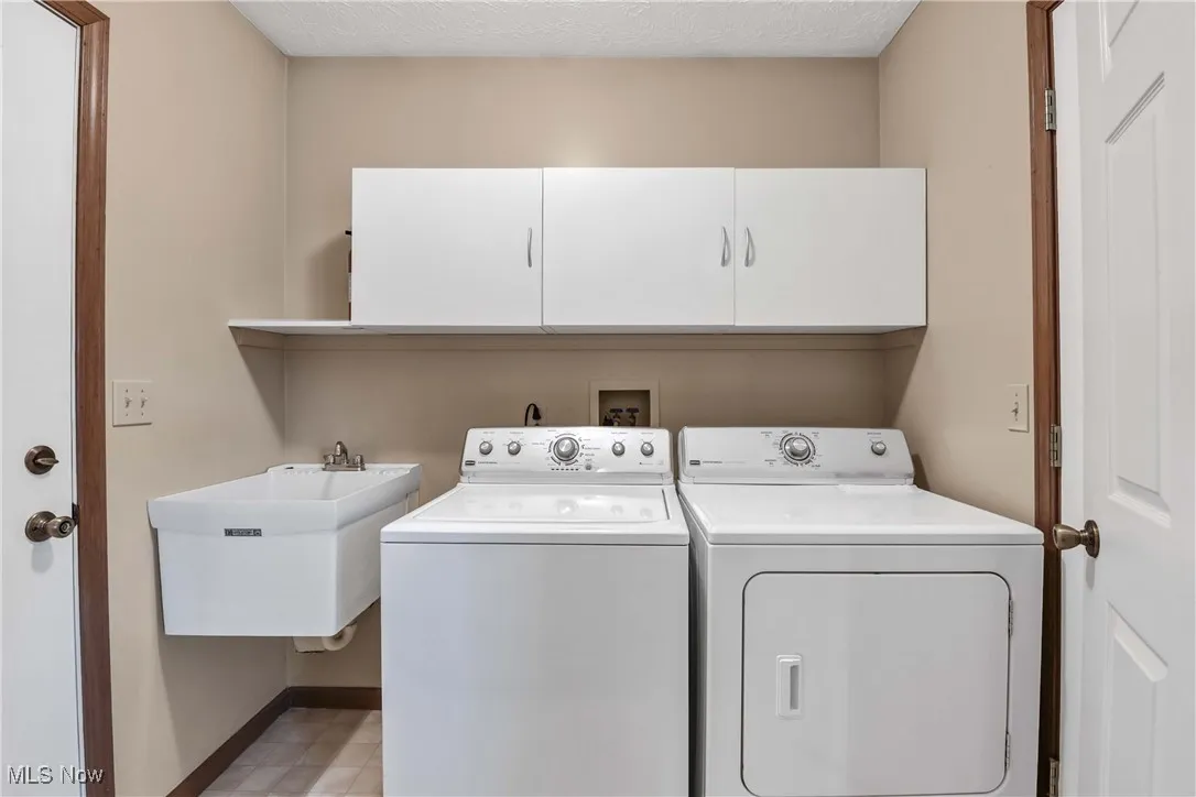 2703 Shakespeare Lane, Avon, Ohio 44011,MLS Now Listing ID