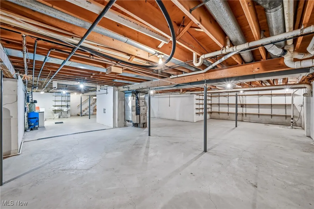 1515 Braceville Robinson Road, Southington, Ohio 44470,MLS Now Listing ID