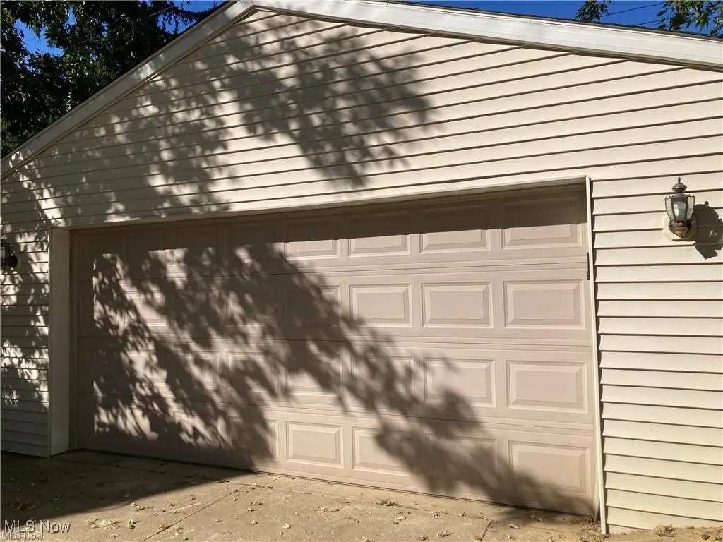 227 Crescent Drive, Akron, Ohio 44301,MLS Now Listing ID