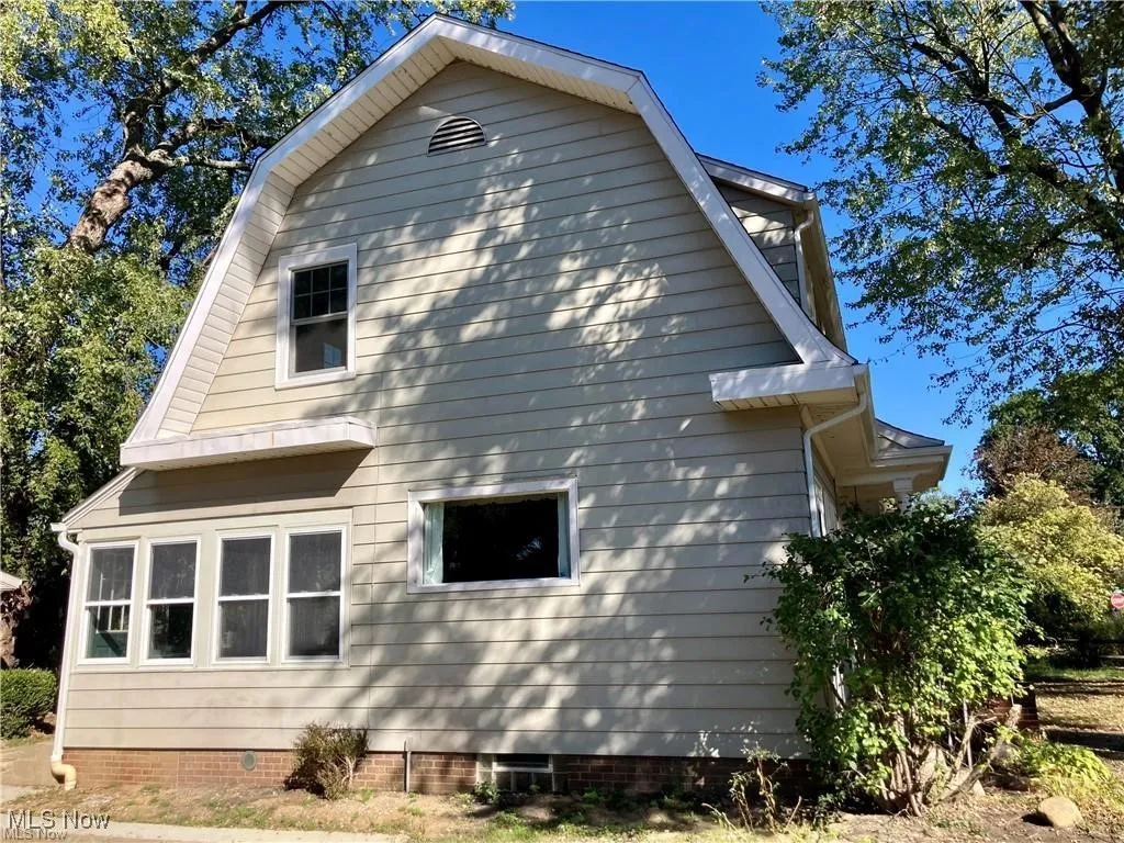 227 Crescent Drive, Akron, Ohio 44301,MLS Now Listing ID