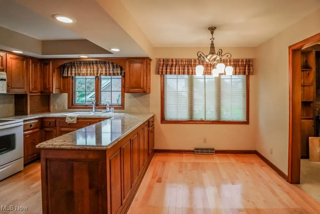 5352 Fitzjames Drive, Canton, Ohio 44708,MLS Now Listing ID