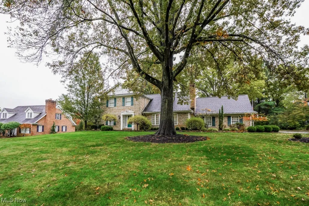 5352 Fitzjames Drive, Canton, Ohio 44708,MLS Now Listing ID