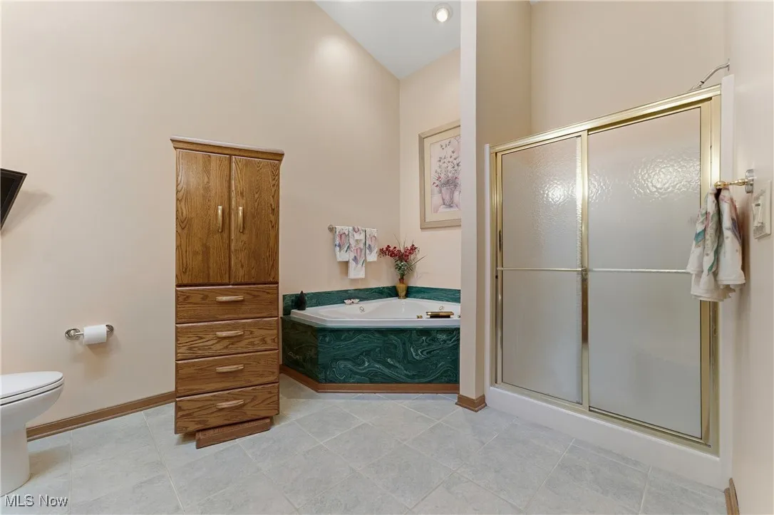 2185 Prestwick Drive, Uniontown, Ohio 44685,MLS Now Listing ID