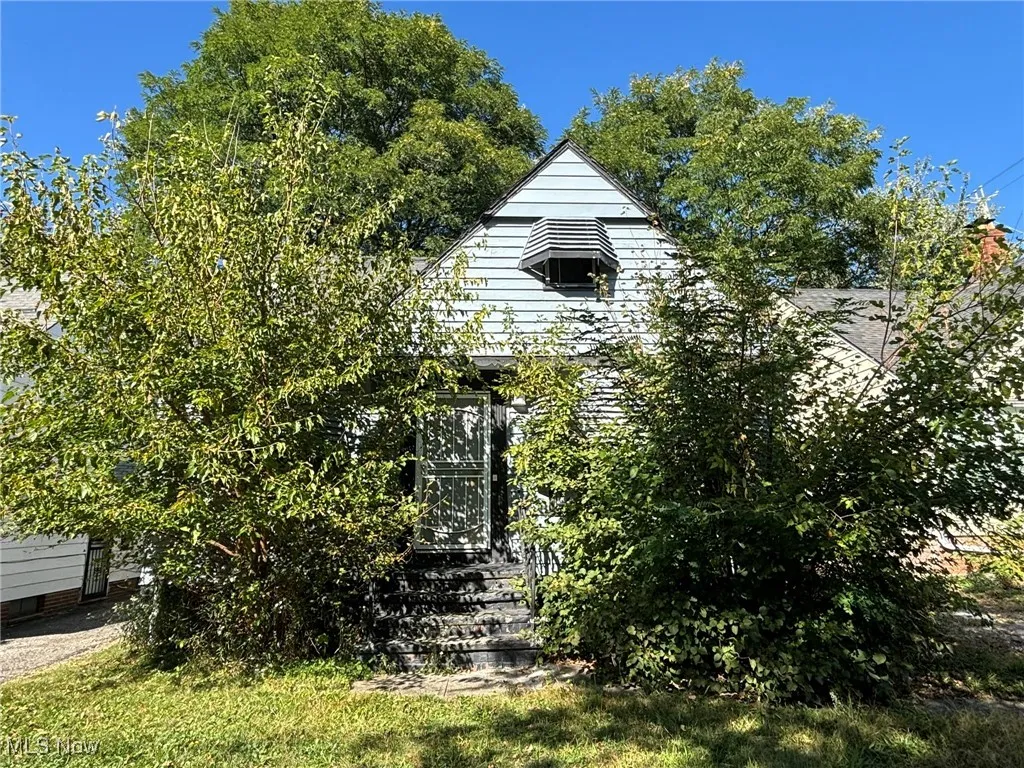 View of side of property