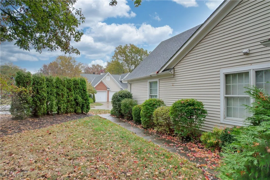 31825 Bayview Drive # 70, Avon Lake, Ohio 44012,MLS Now Listing ID