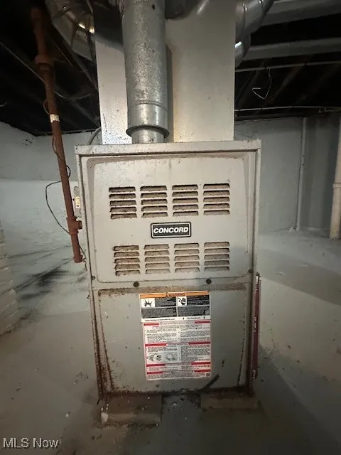Utilities with heating unit