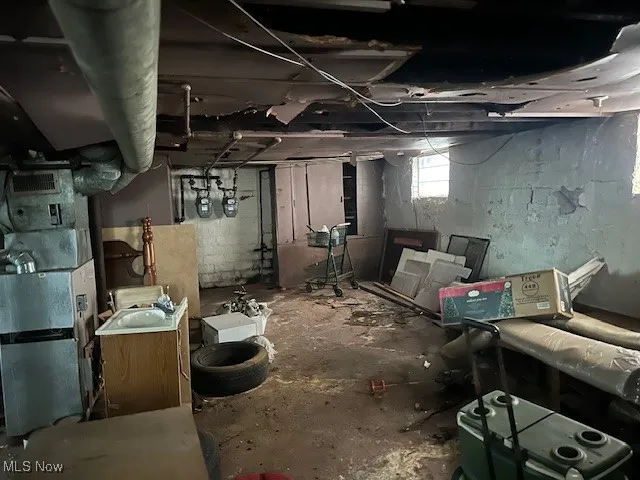 Basement with heating unit