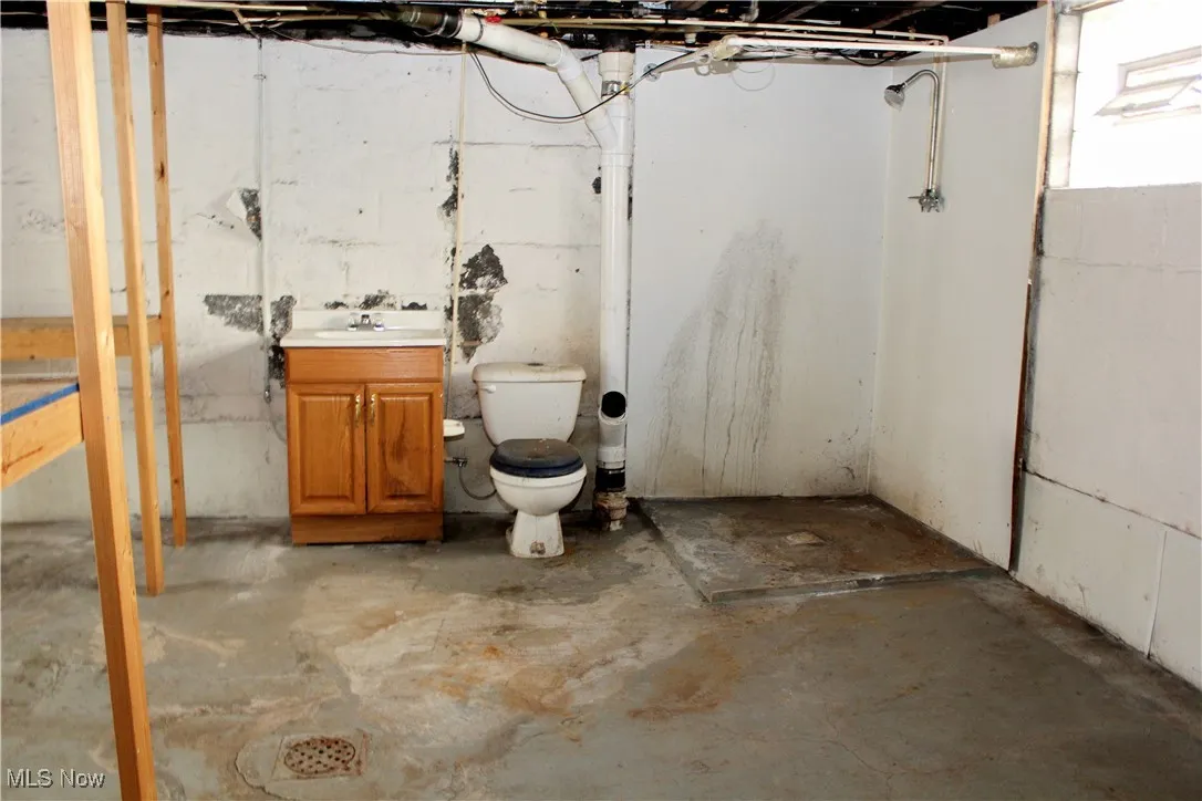 244 Adelaide Avenue, Warren, Ohio 44483,MLS Now Listing ID