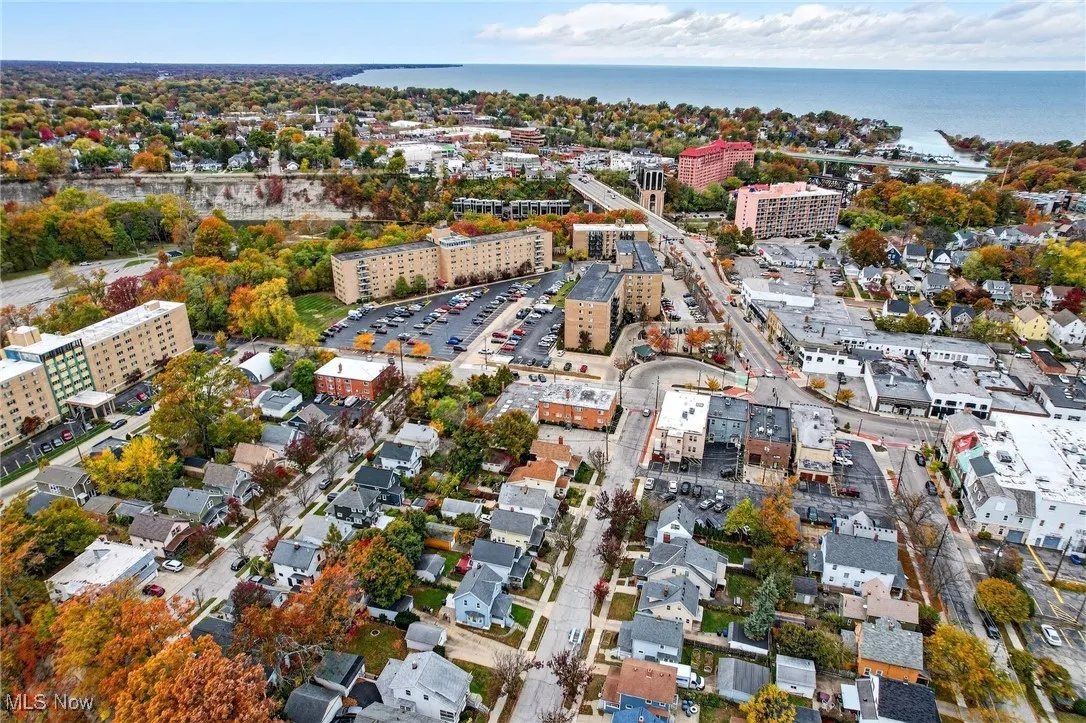 View of property location featuring a large body of water