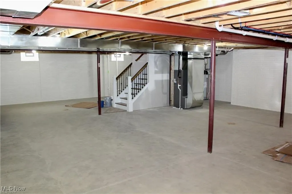 Full Basement with Poured Concrete Walls is Optional