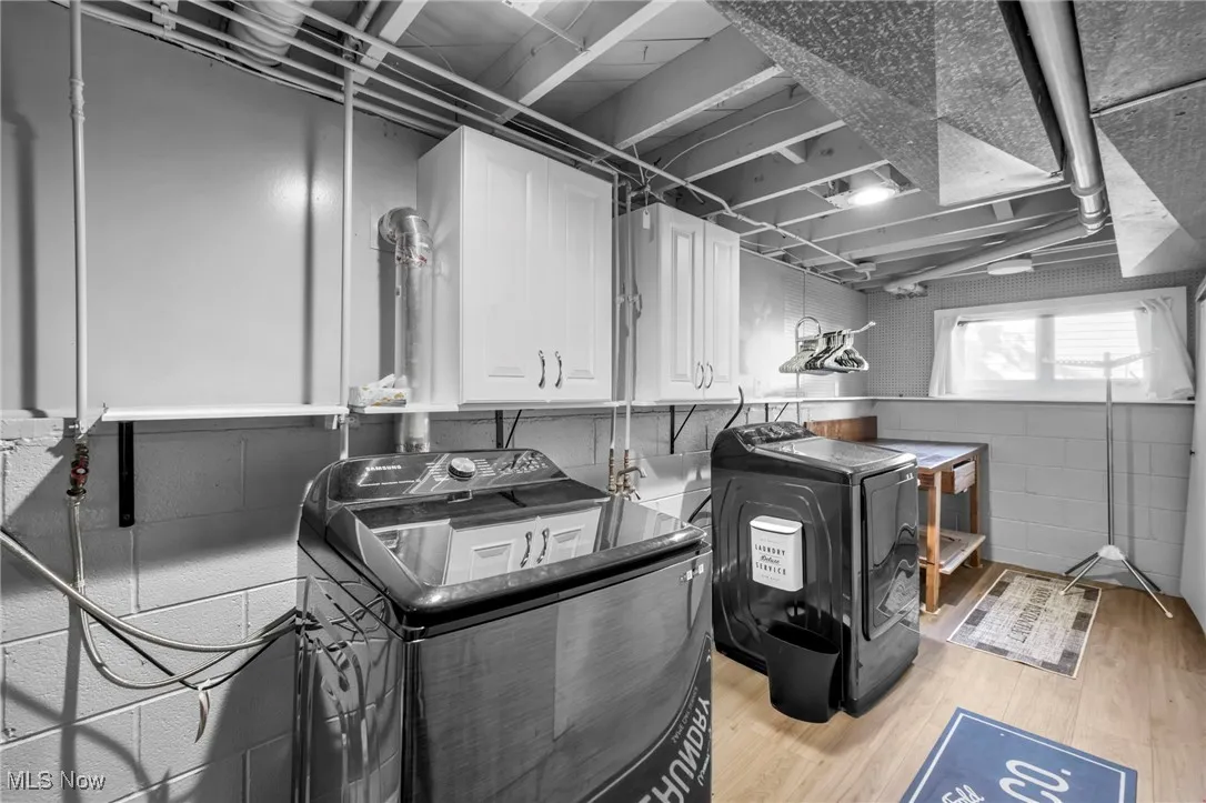 158 E Overlook Drive, Eastlake, Ohio 44095,MLS Now Listing ID