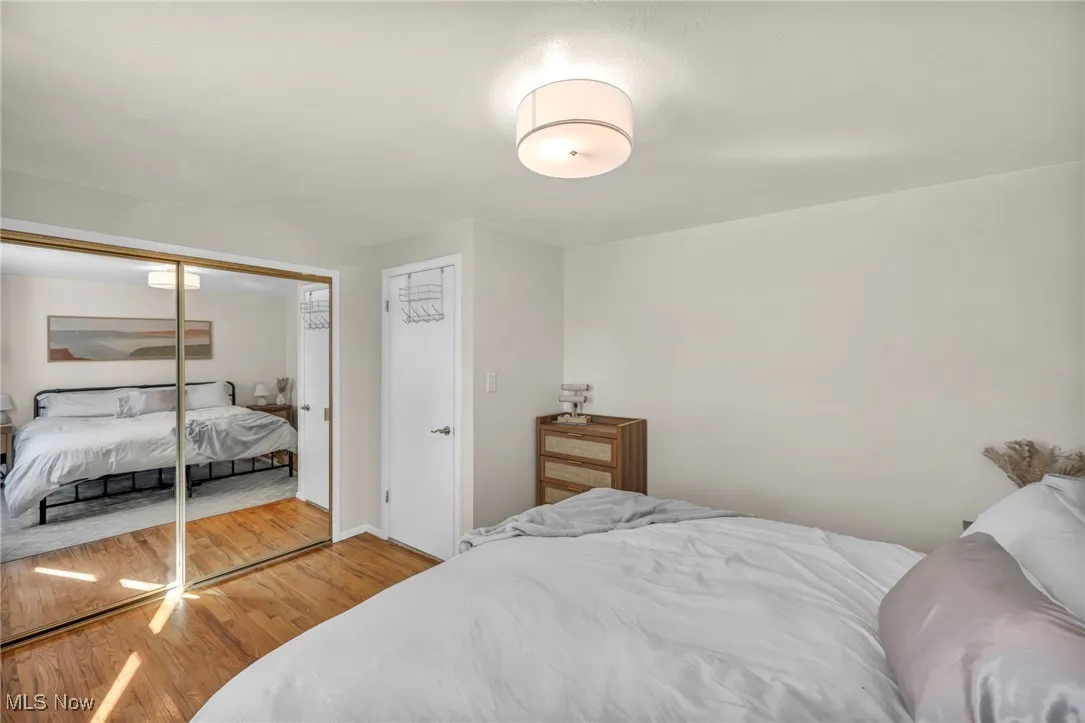 158 E Overlook Drive, Eastlake, Ohio 44095,MLS Now Listing ID