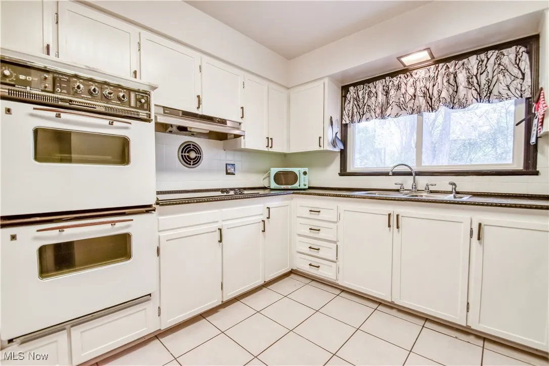 180 Clairmont Drive, Painesville, Ohio 44077,MLS Now Listing ID