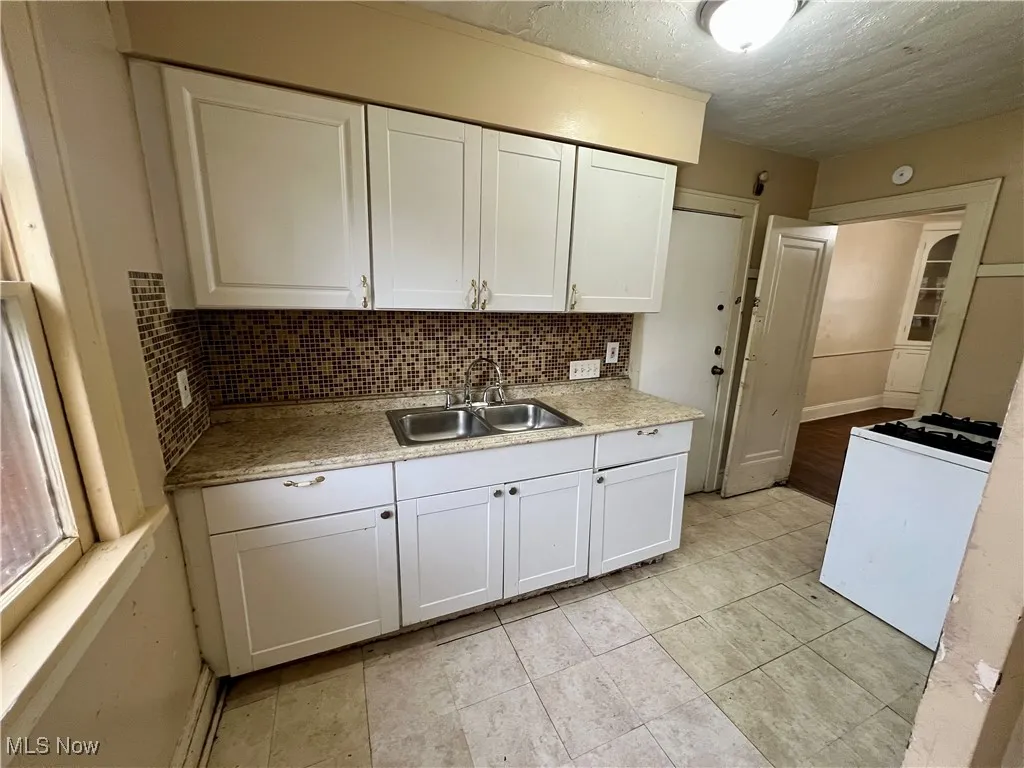 3560 Avalon Road, Shaker Heights, Ohio 44120,MLS Now Listing ID