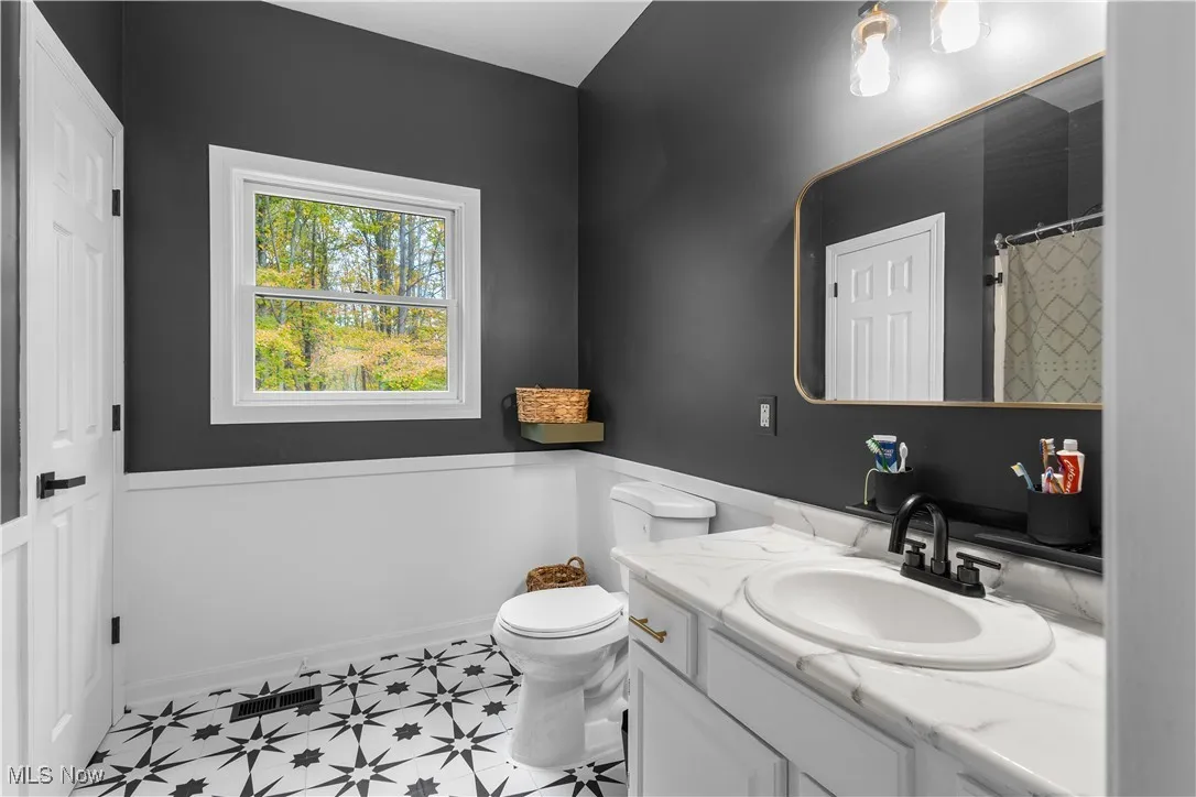 8737 Glenwood Road, Cumberland, Ohio 43732,MLS Now Listing ID