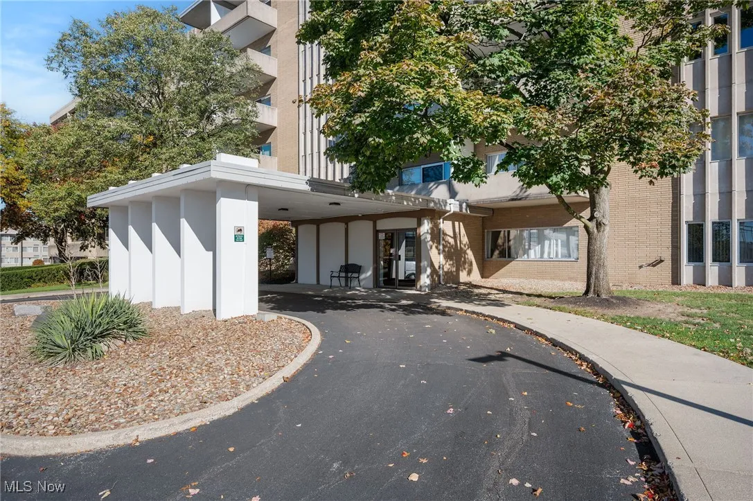 3167 Linden Road # 201, Rocky River, Ohio 44116,MLS Now Listing ID