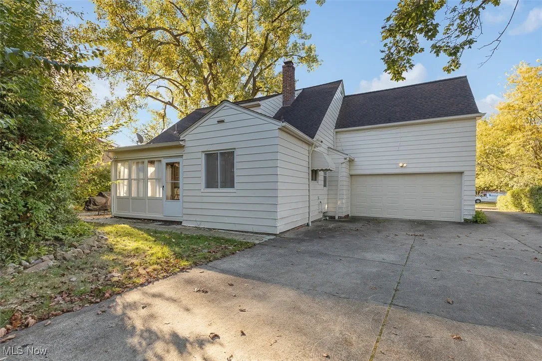 back of house w/2 car garage
