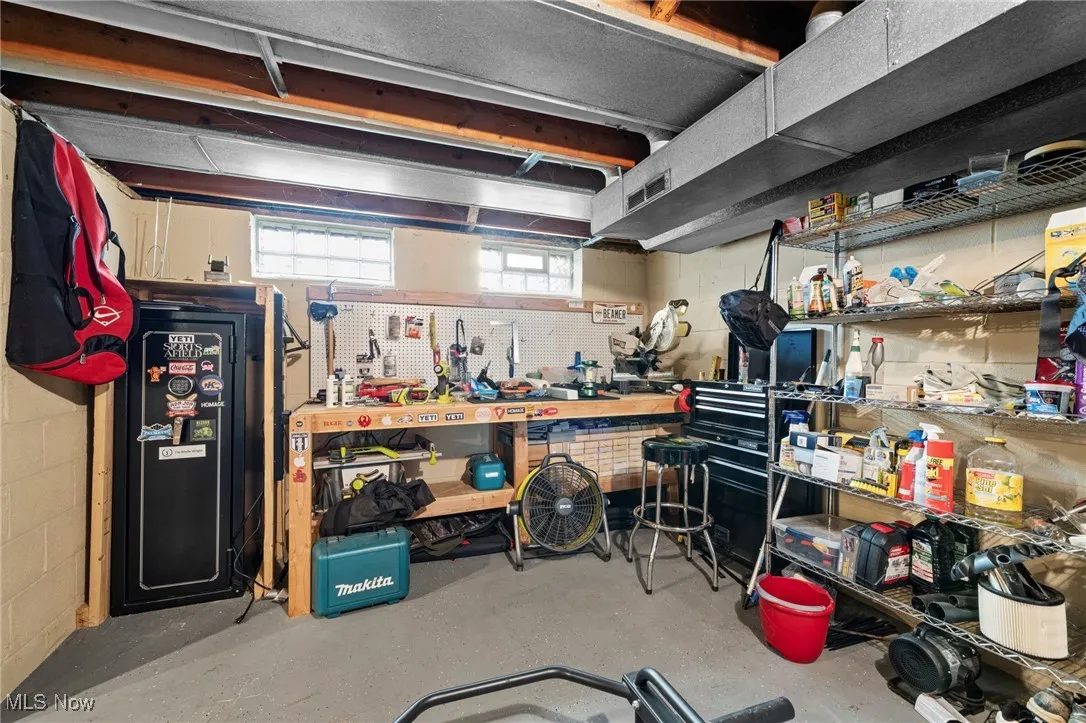 650 E Dartmoor Avenue, Seven Hills, Ohio 44131,MLS Now Listing ID