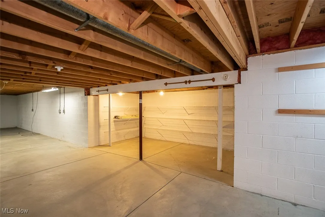 So much additional storage space with the shelves already set up for you.