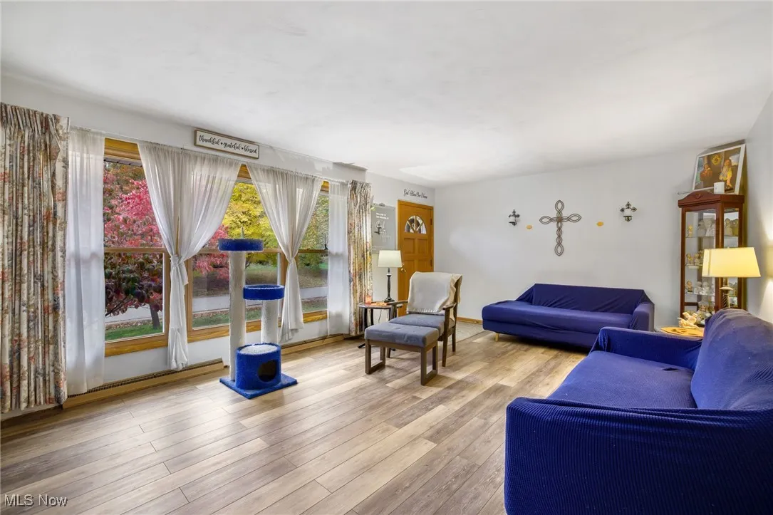Living area with LVT flooring