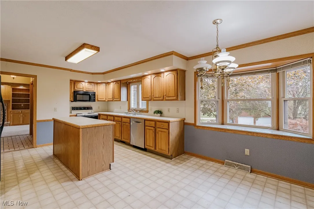 7942 Loriwood Circle, Massillon, Ohio 44646,MLS Now Listing ID