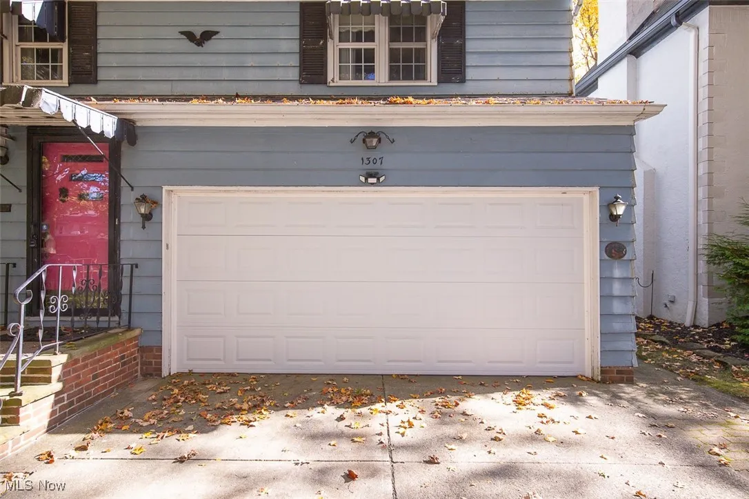 1307 Ford Road, Lyndhurst, Ohio 44124,MLS Now Listing ID