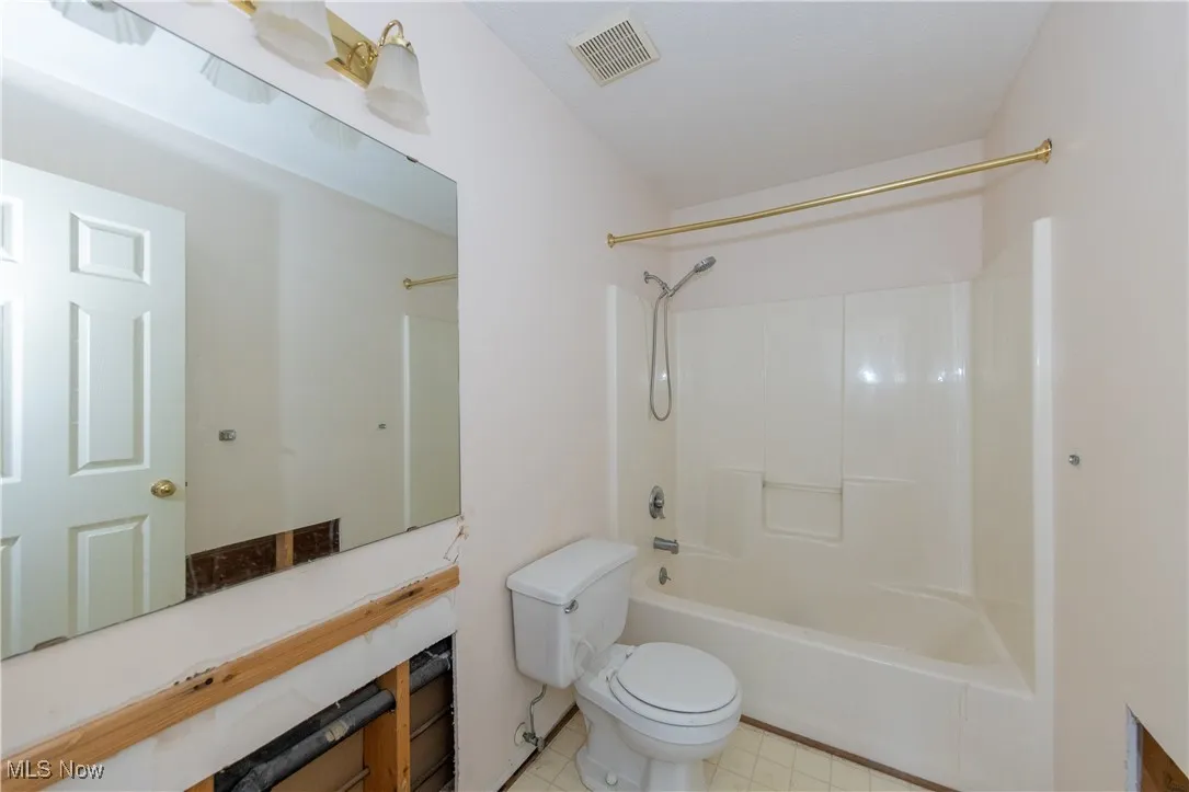 19311 Bradford Court, Strongsville, Ohio 44149,MLS Now Listing ID