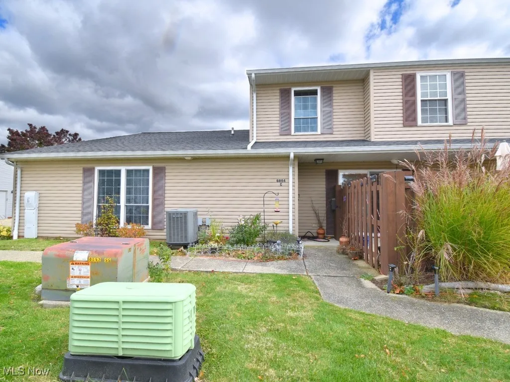 6864 Beacon Drive # C, Mentor, Ohio 44060,MLS Now Listing ID