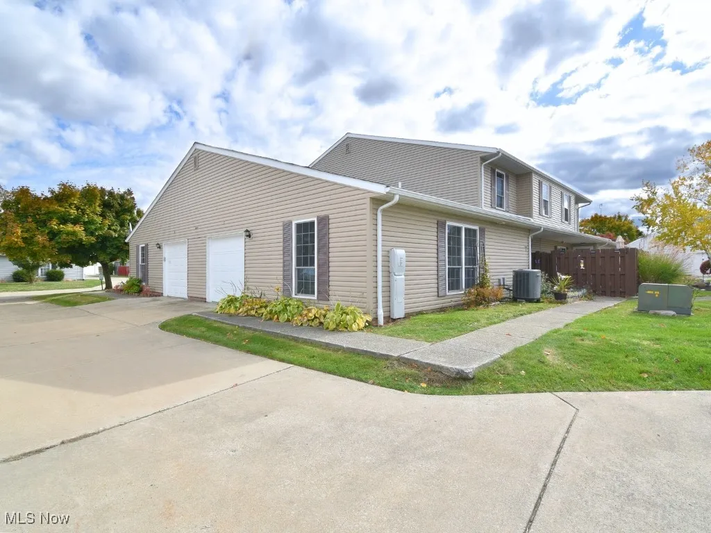 6864 Beacon Drive # C, Mentor, Ohio 44060,MLS Now Listing ID