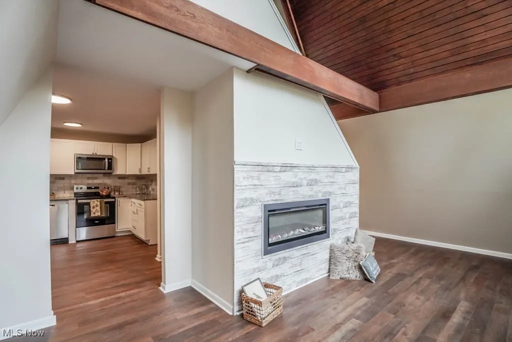 10247 Smugglers Cove, Aurora, Ohio 44202,MLS Now Listing ID