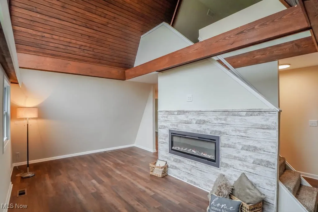 10247 Smugglers Cove, Aurora, Ohio 44202,MLS Now Listing ID