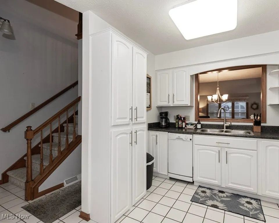 124 Oakley Green Drive, Elyria, Ohio 44035,MLS Now Listing ID