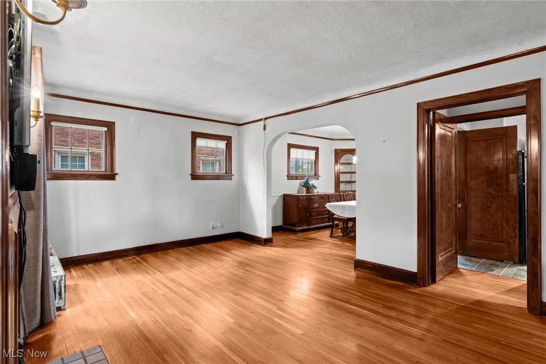 1027 Pennfield Road, Cleveland, Ohio 44121,MLS Now Listing ID