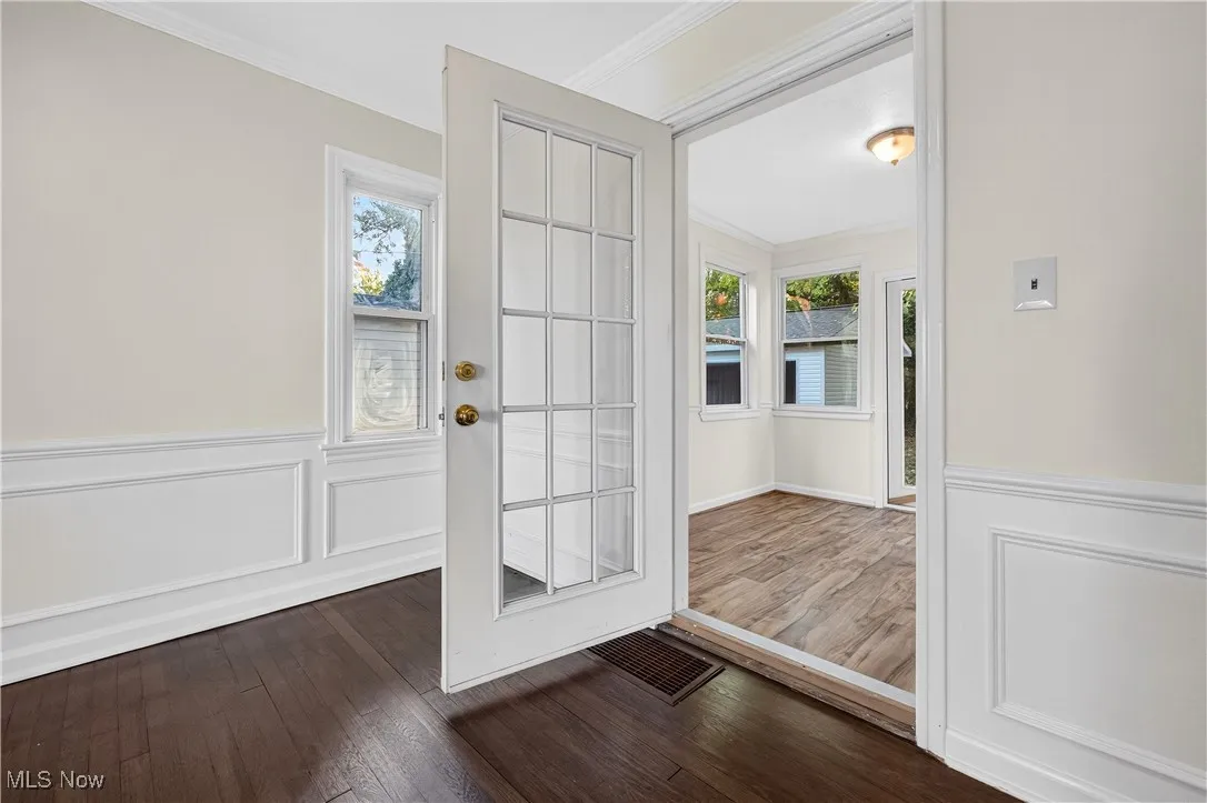 Three seasons sun room