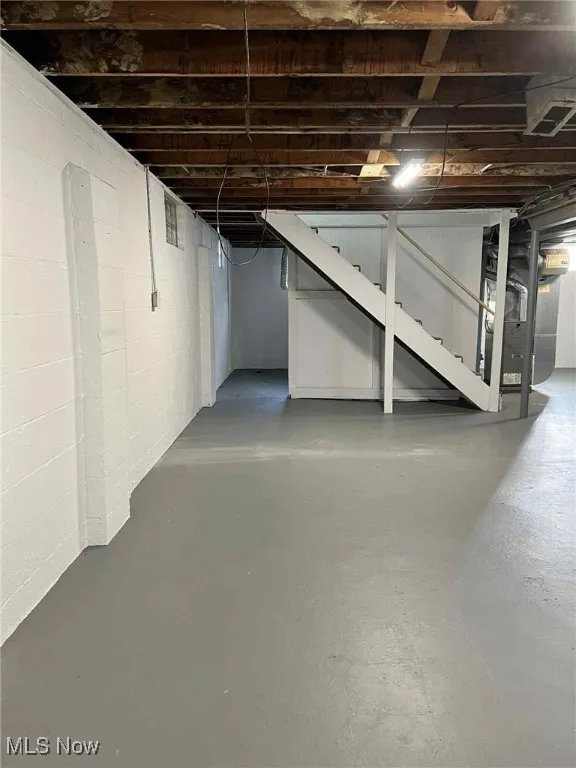 2824 Linda Drive, Warren, Ohio 44485,MLS Now Listing ID