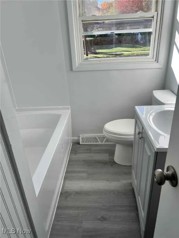 2824 Linda Drive, Warren, Ohio 44485,MLS Now Listing ID