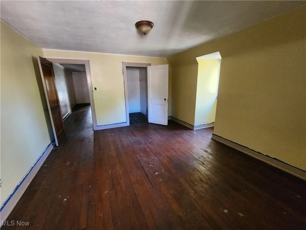 3rd floor 5th bedroom